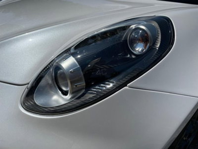 Alfa Romeo 4C Coupé 4C 1750 TBi (10)