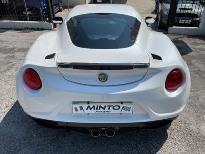 Alfa Romeo 4C Coupé 4C 1750 TBi (5)