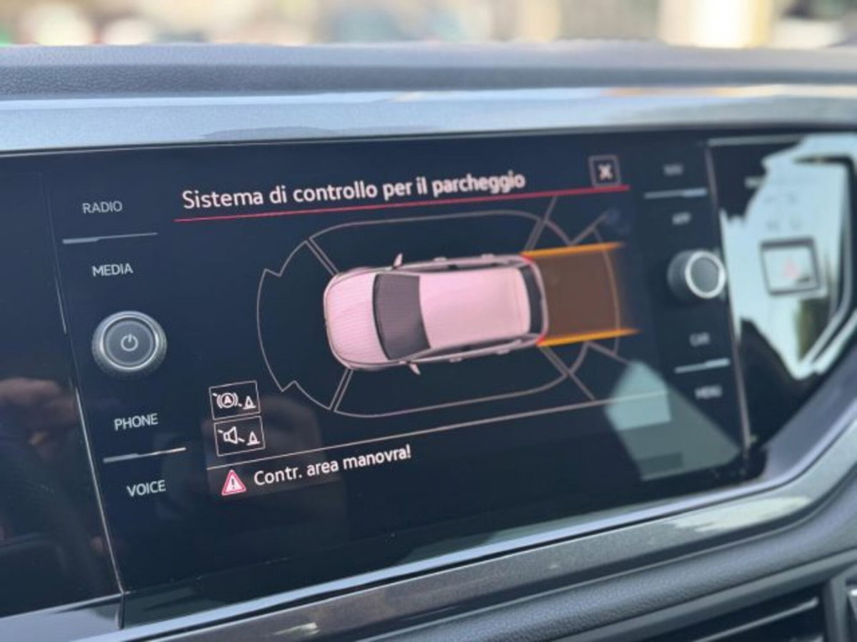 Volkswagen Polo 2.0 tsi GTI dsg (20)
