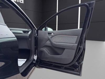 Renault Captur TCe 90 CV Techno (17)
