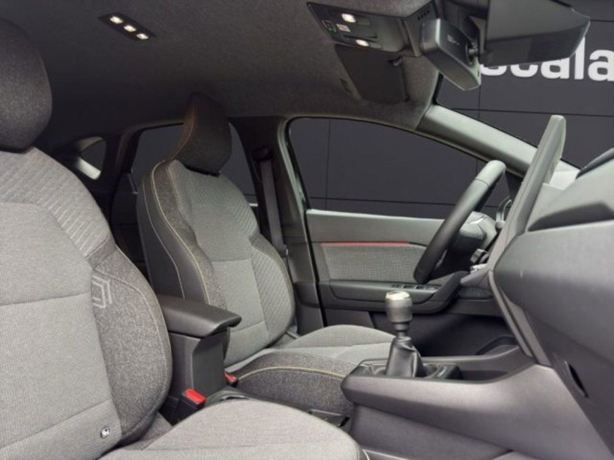 Renault Captur TCe 90 CV Techno (18)