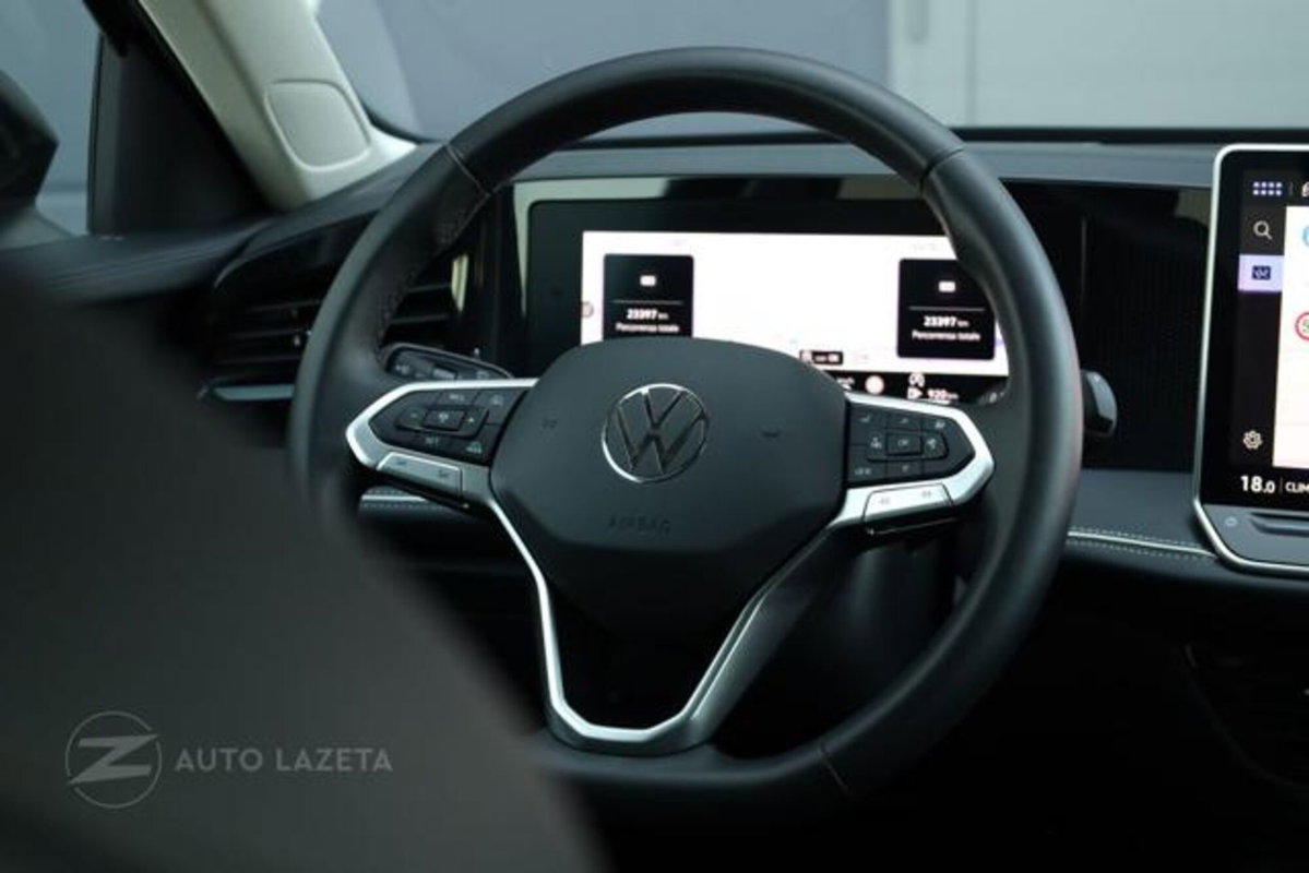 Volkswagen Passat 1.5 etsi act Business 150cv dsg (11)
