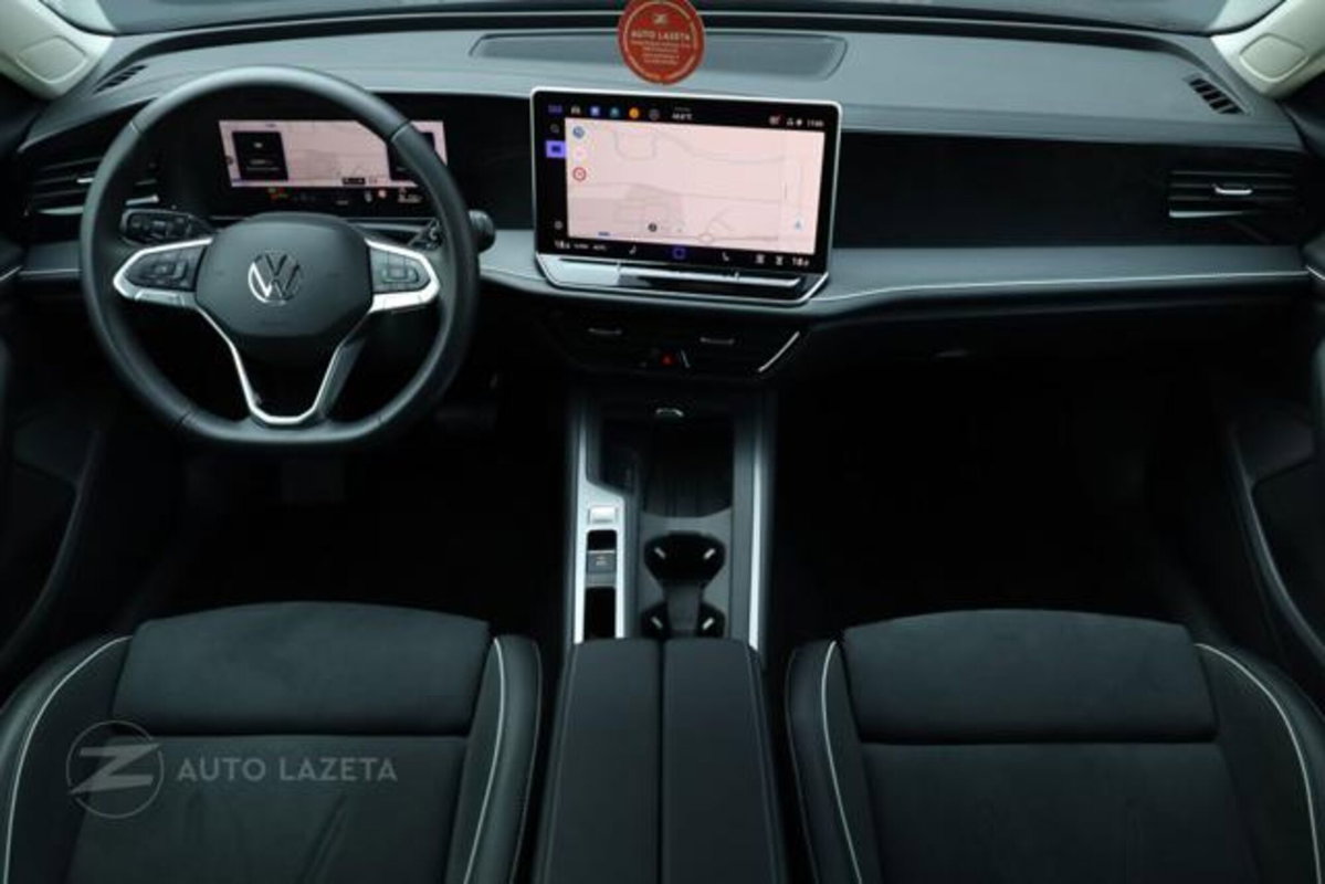 Volkswagen Passat 1.5 etsi act Business 150cv dsg (5)