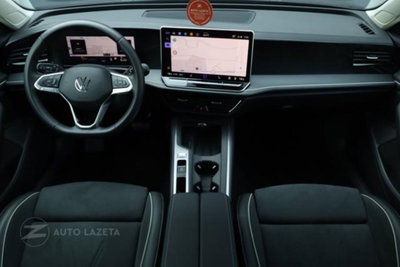 Volkswagen Passat 1.5 etsi act Business 150cv dsg (5)