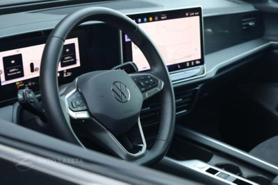 Volkswagen Passat 1.5 etsi act Business 150cv dsg (7)