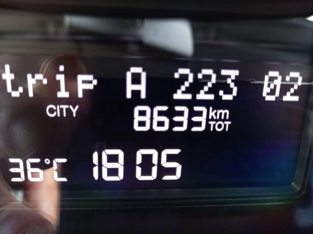 Lancia Ypsilon 1.0 FireFly 5 porte S&S Hybrid Ecochic Silver (7)