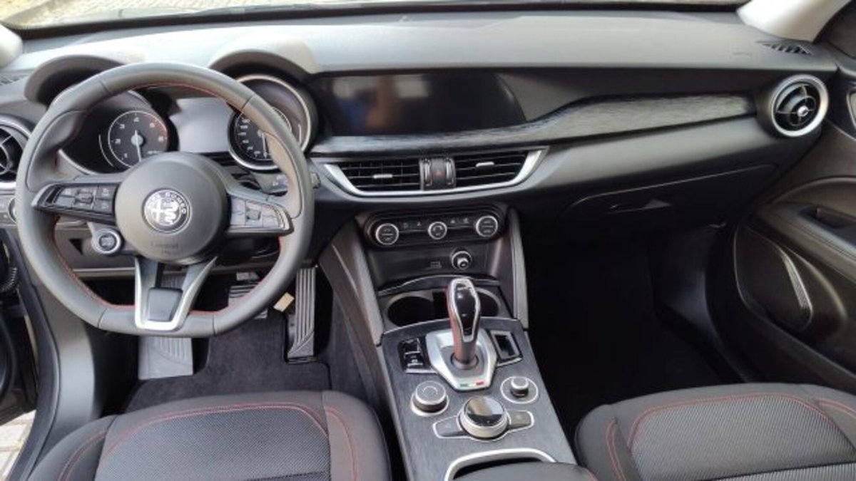 Alfa Romeo Stelvio Stelvio 2.2 Turbodiesel 190 CV AT8 Q4 Super Business (10)