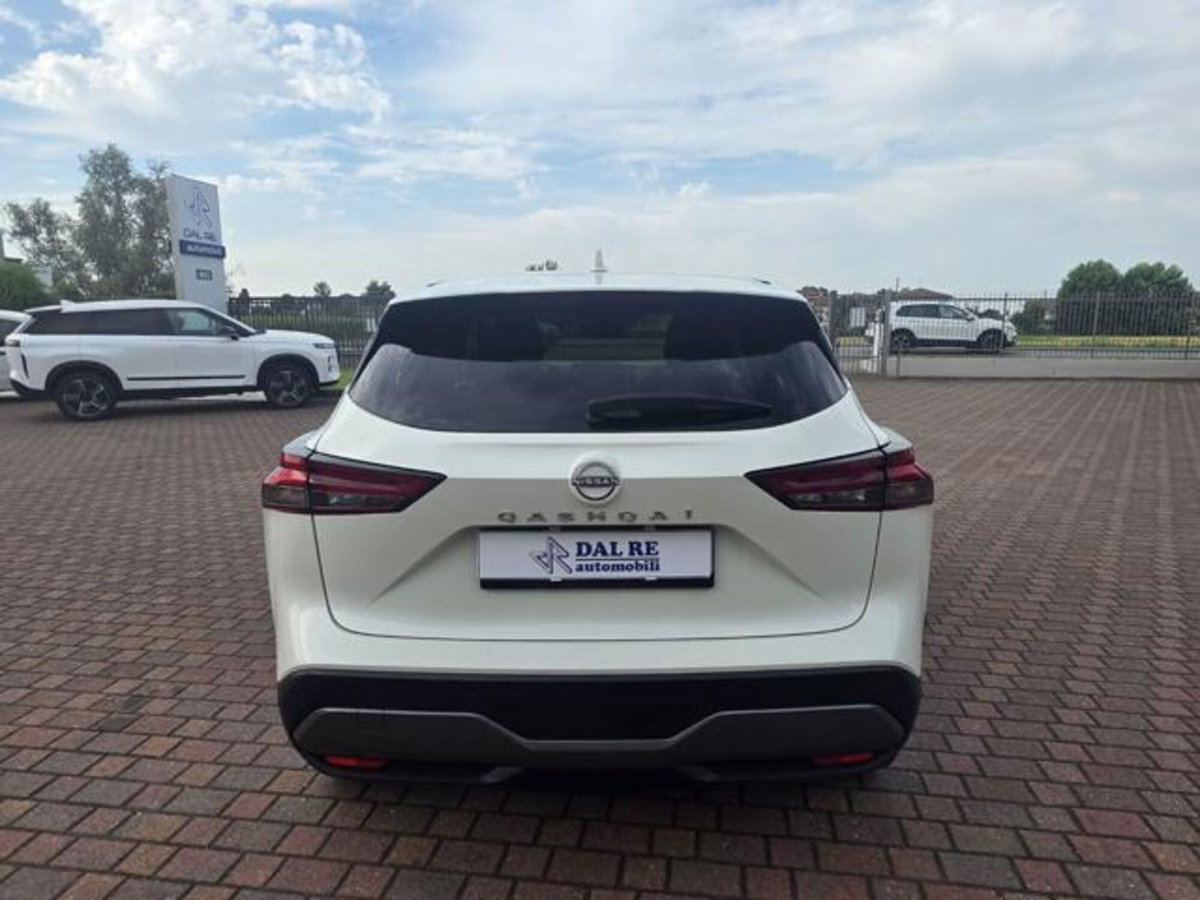Nissan Qashqai MHEV 140 CV N-Style (6)