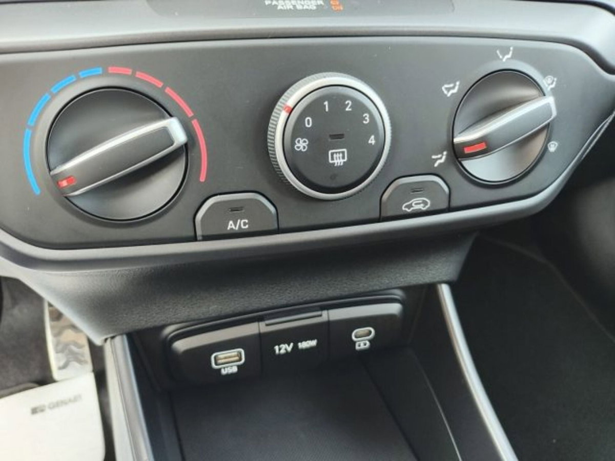 Hyundai Bayon 1.2 Gpl Xline 78cv mt (18)