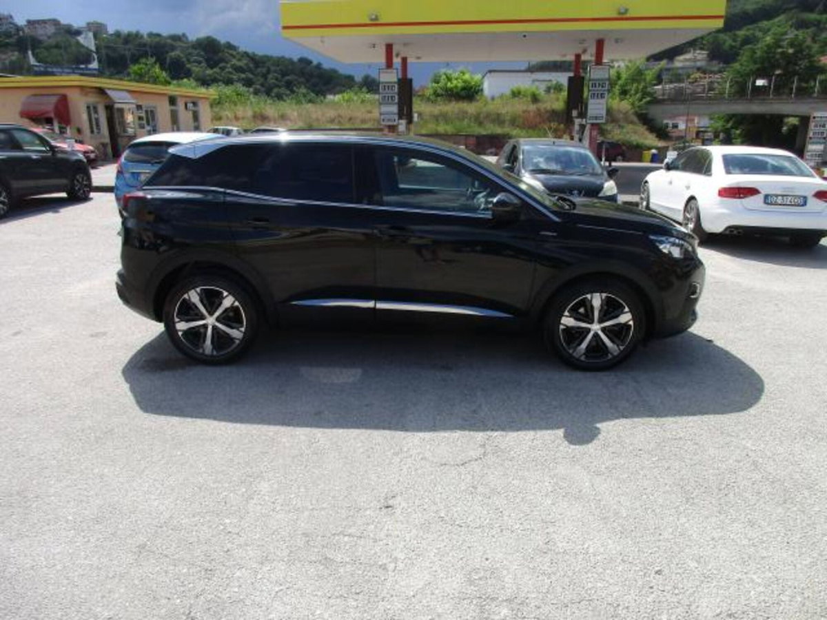 Peugeot 3008 BlueHDi 130 S&S EAT8 GT Line (3)