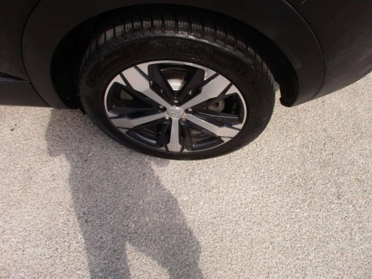 Peugeot 3008 BlueHDi 130 S&S EAT8 GT Line (8)