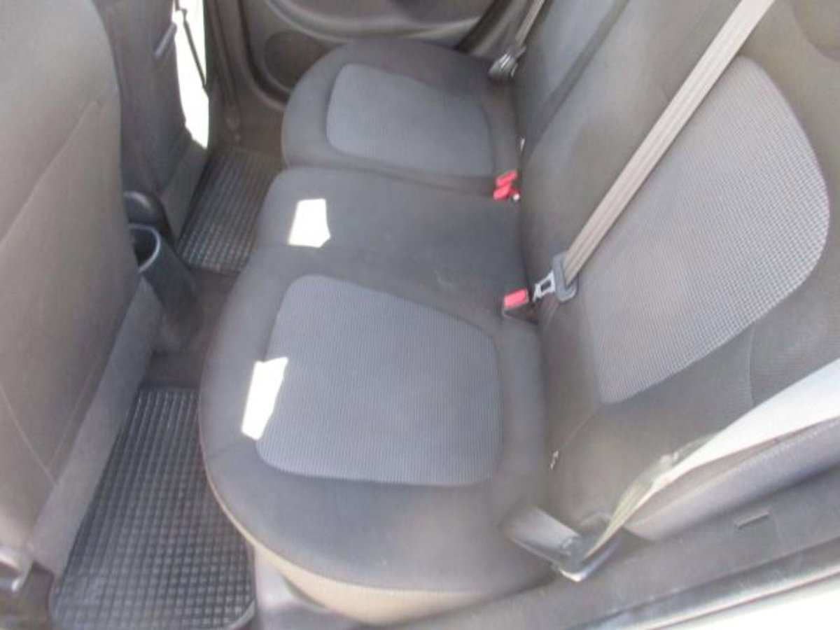 Hyundai i20 1.2 5p. BlueDrive (10)
