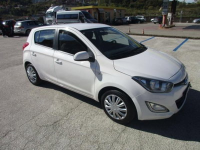 Hyundai i20 1.2 5p. BlueDrive (2)