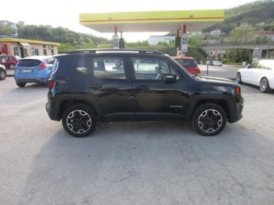 Jeep Renegade 2.0 Mjt 140CV 4WD Active Drive Longitude (3)