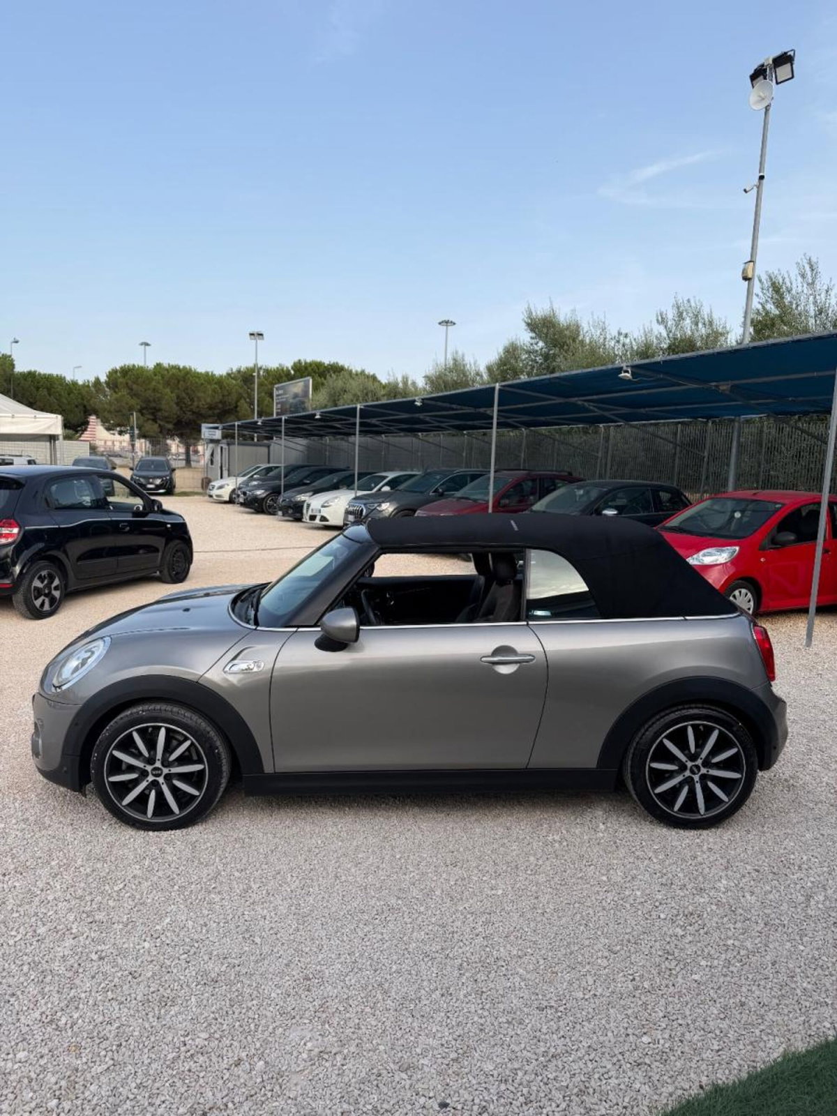 MINI Mini Cabrio 2.0 John Cooper Works Hype Cabrio (3)