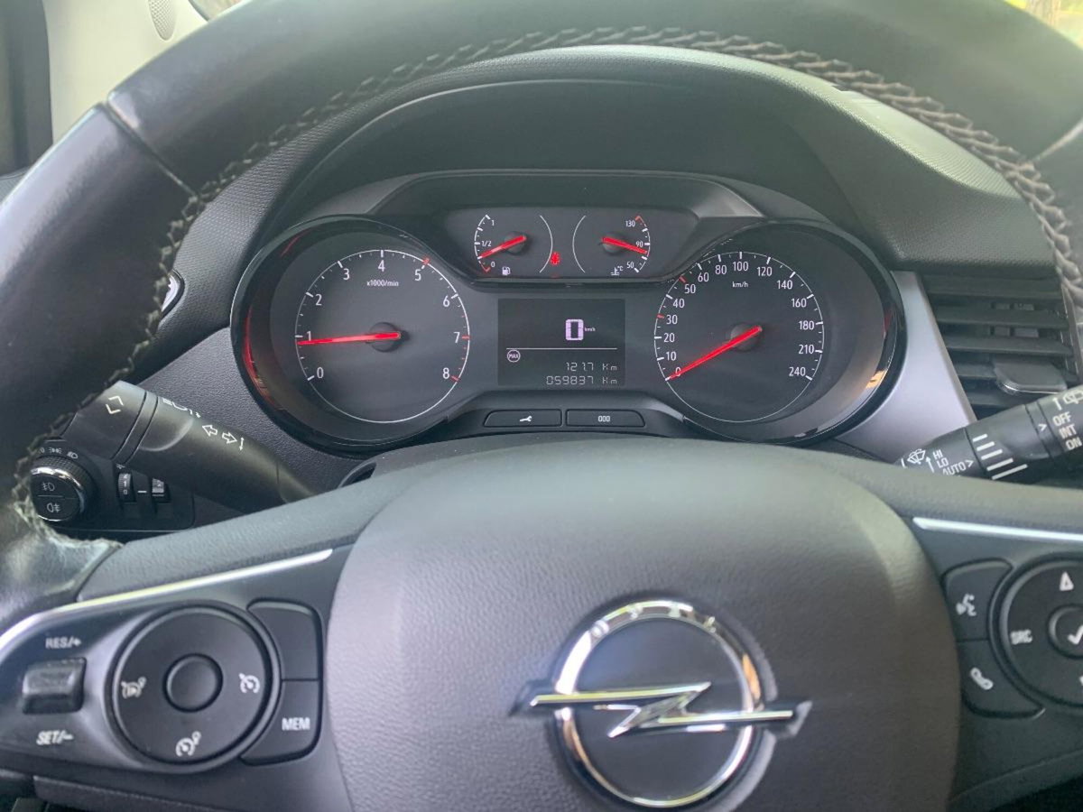 Opel Crossland 1.5 ecotec Ultimate 110cv (12)