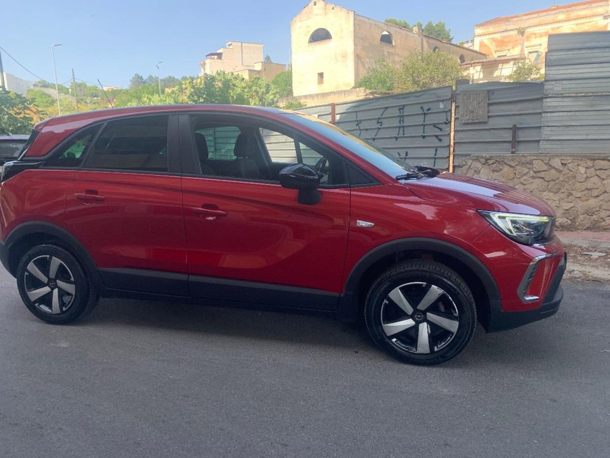 Opel Crossland 1.5 ecotec Ultimate 110cv (3)