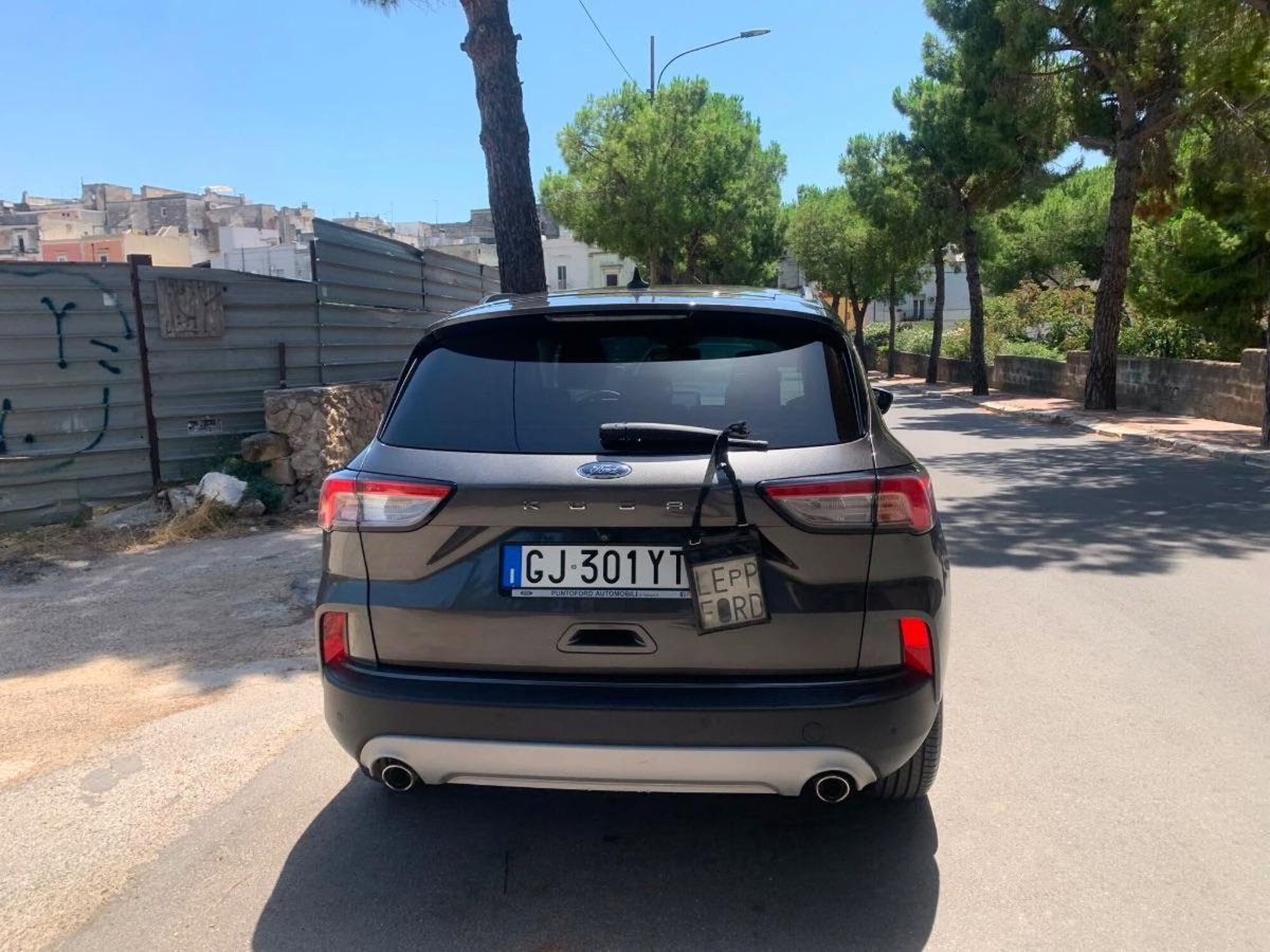 Ford Kuga 1.5 EcoBlue 120 CV 2WD ST-Line (7)