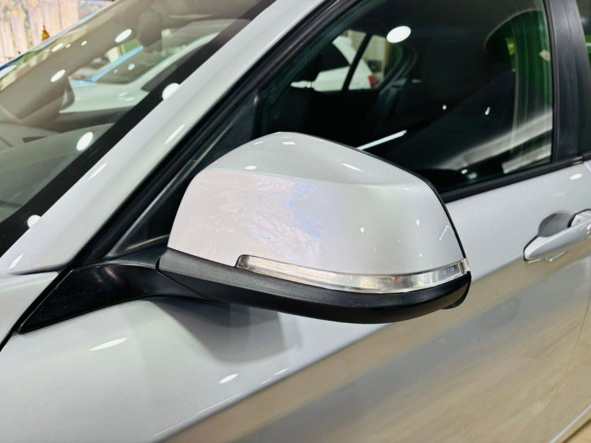 BMW Serie 1 5p. 116d 5p. Efficient Dynamics Urban (8)