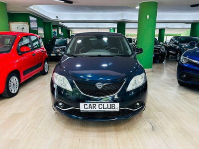 Lancia Ypsilon 1.2 69 CV 5 porte GPL Ecochic Gold (2)