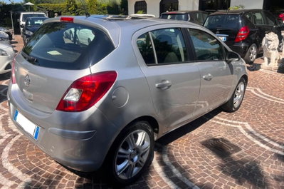 Opel Corsa 1.2 85CV 5 porte GPL-TECH Edition usata