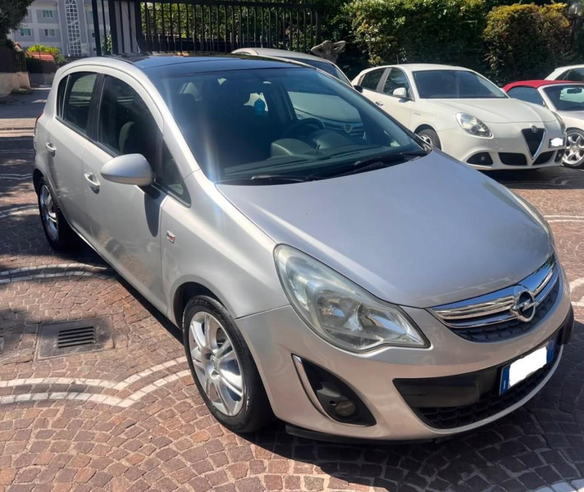 Opel Corsa 1.2 85CV 5 porte GPL-TECH Edition (15)
