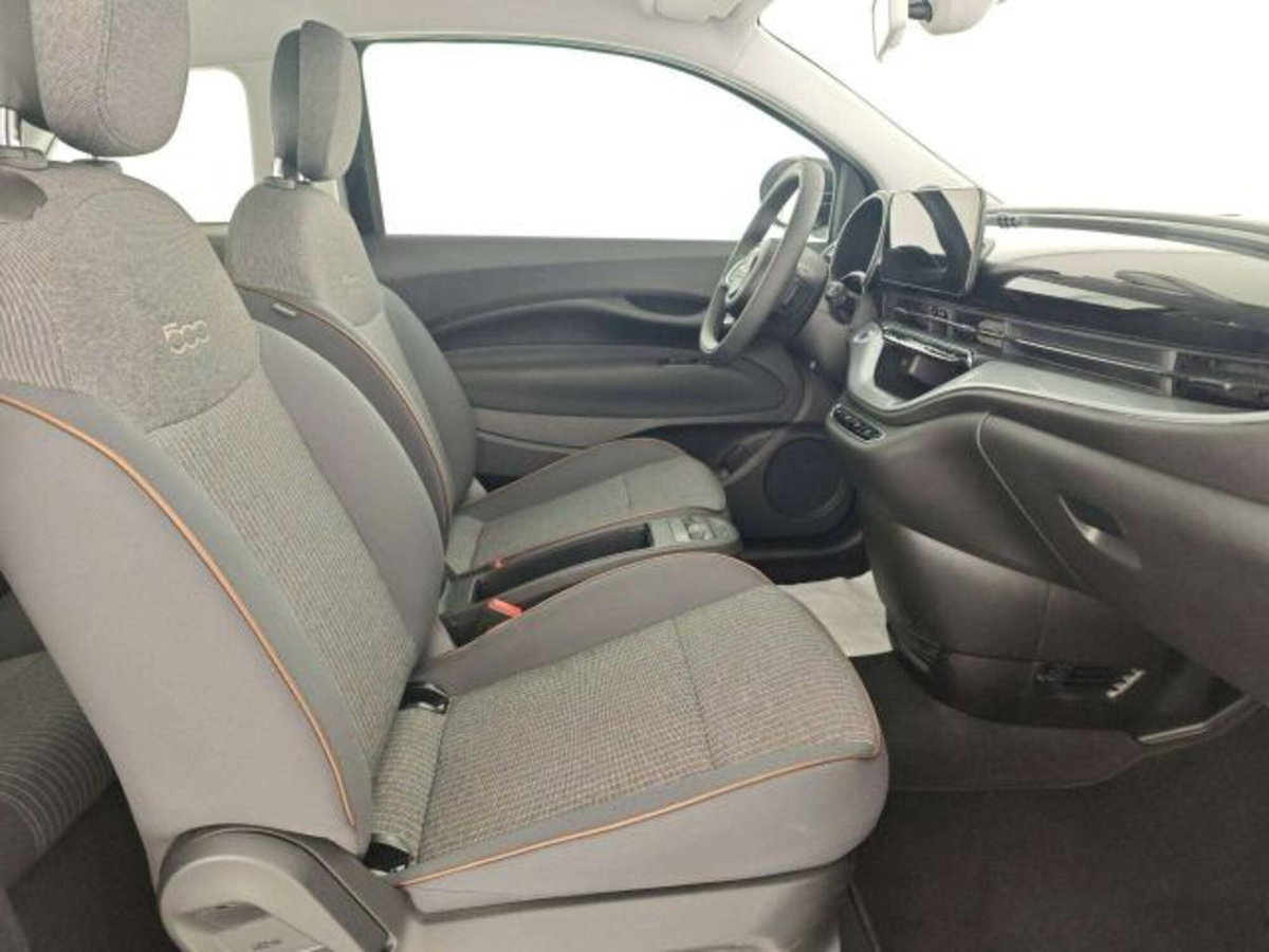 Fiat 500e e 42 kWh Icon (12)