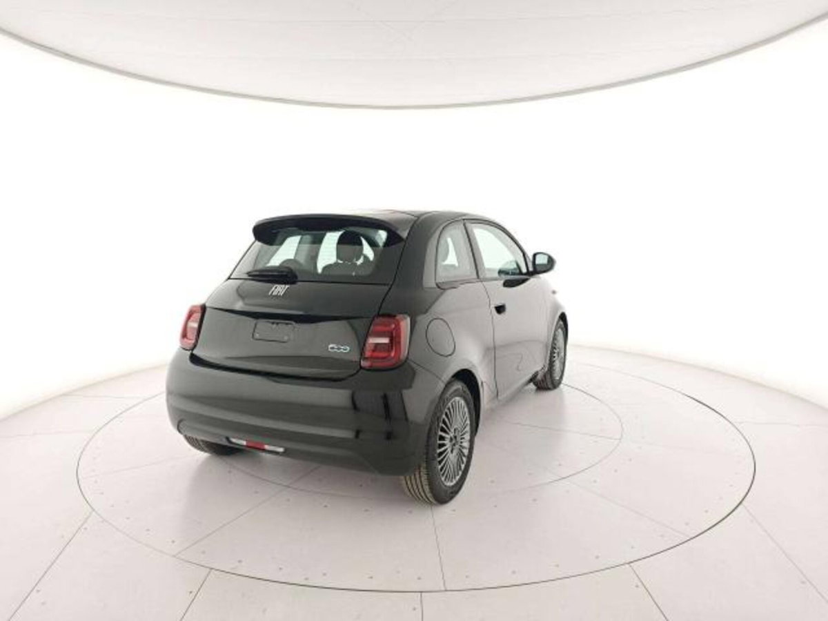 Fiat 500e e 42 kWh Icon (4)