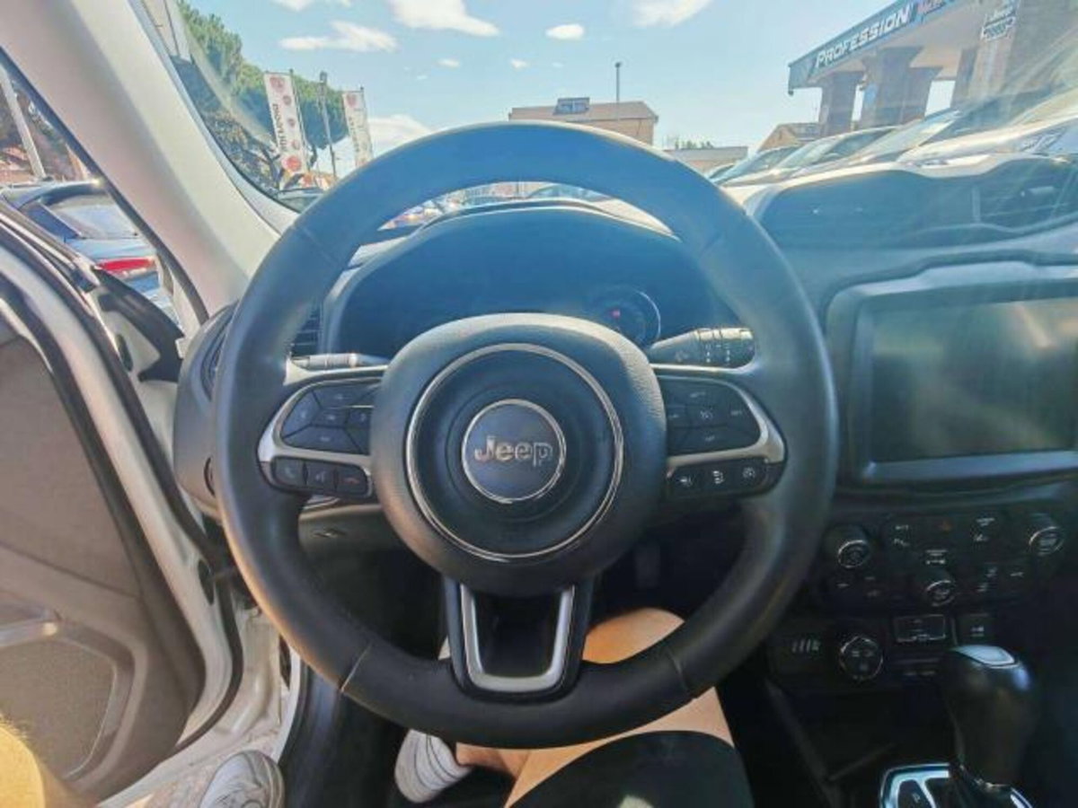 Jeep Renegade 1.3 T4 190CV PHEV 4xe AT6 Limited (13)