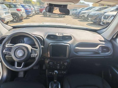 Jeep Renegade 1.3 T4 190CV PHEV 4xe AT6 Limited (14)