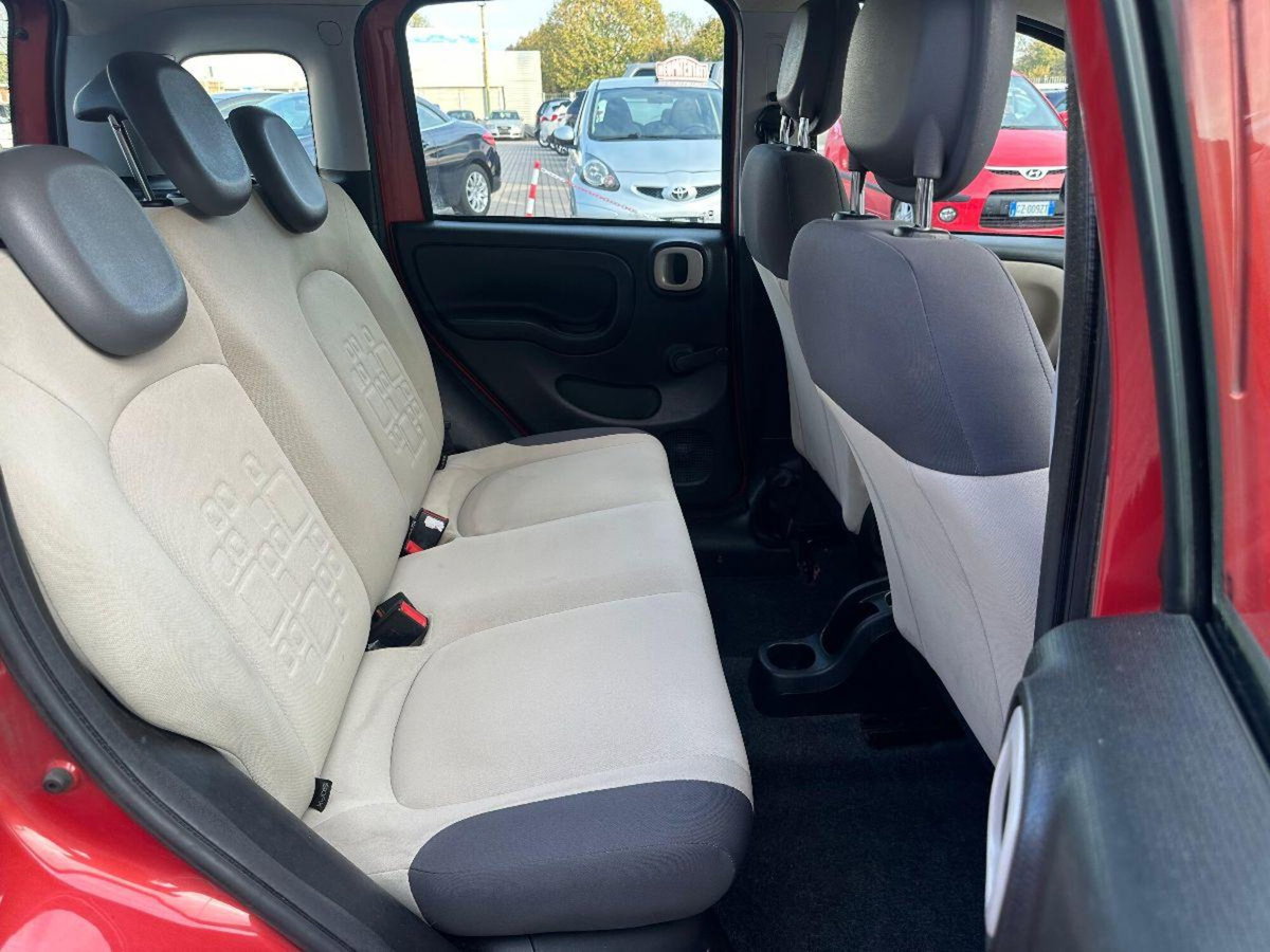 Fiat Panda 0.9 TwinAir Turbo Natural Power Lounge (15)