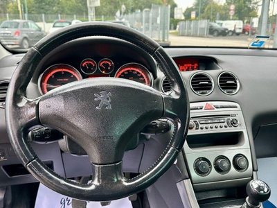 Peugeot 308 Cabrio 1.6 HDi 112CV CC Féline (15)