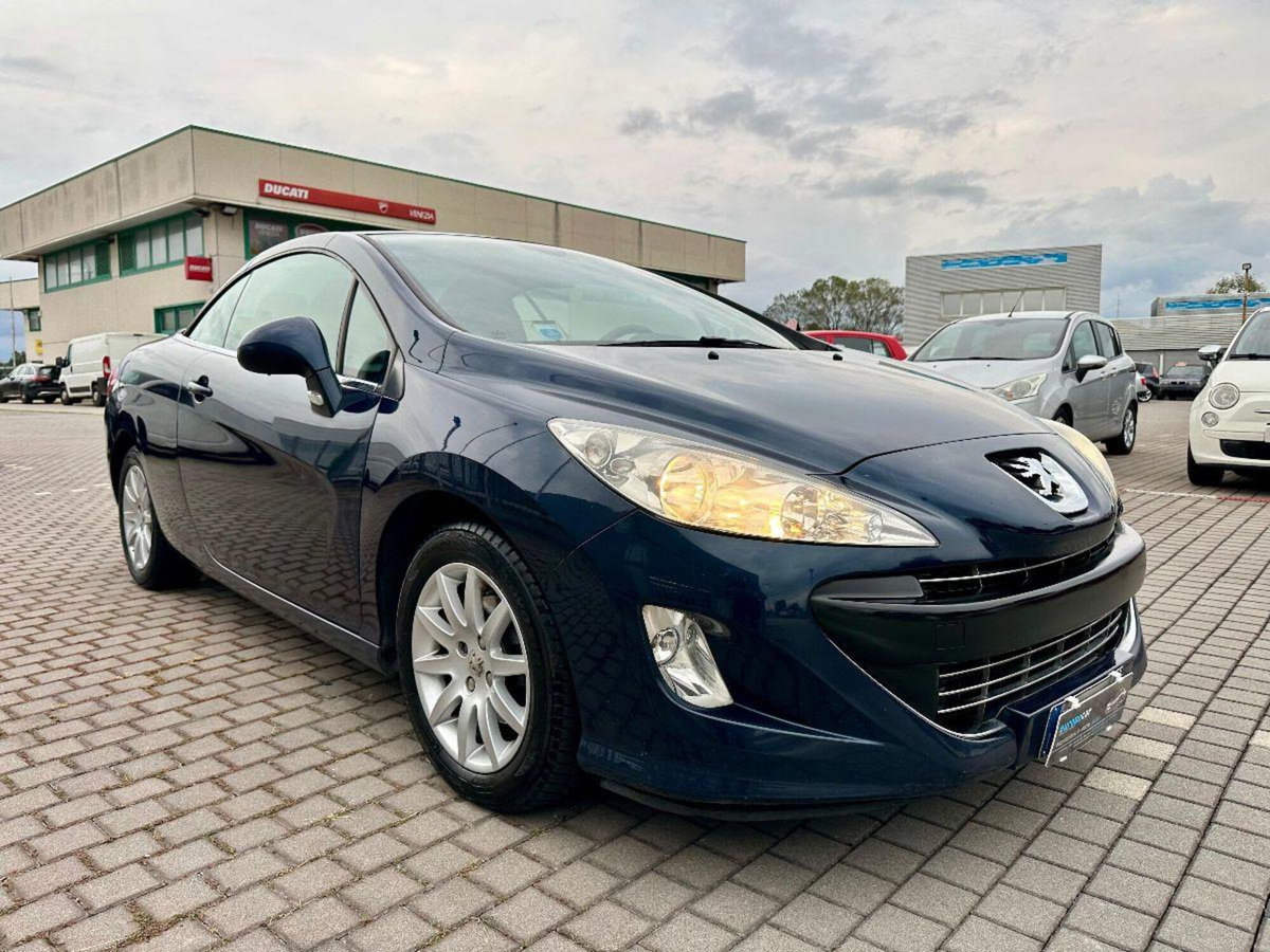 Peugeot 308 Cabrio 1.6 HDi 112CV CC Féline (7)