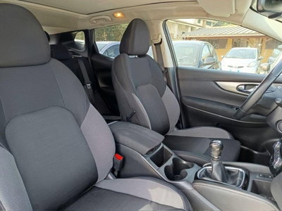 Nissan Qashqai 1.5 dCi Tekna (16)