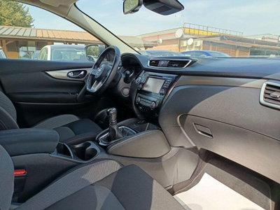 Nissan Qashqai 1.5 dCi Tekna (18)