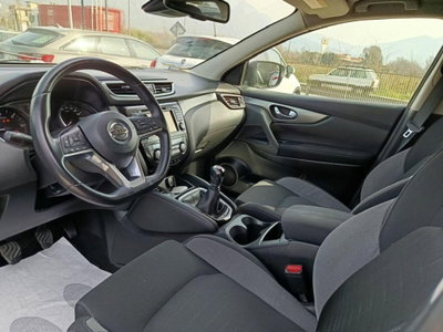 Nissan Qashqai 1.5 dCi Tekna (8)