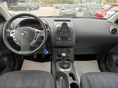 Nissan Qashqai 1.5 dCi Tekna (14)