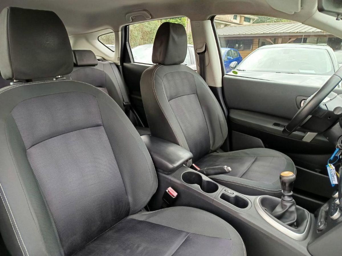 Nissan Qashqai 1.5 dCi Tekna (17)