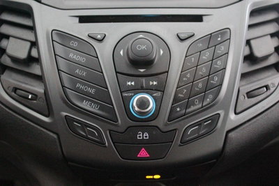 Ford Fiesta 1.0 80CV 5 porte (14)