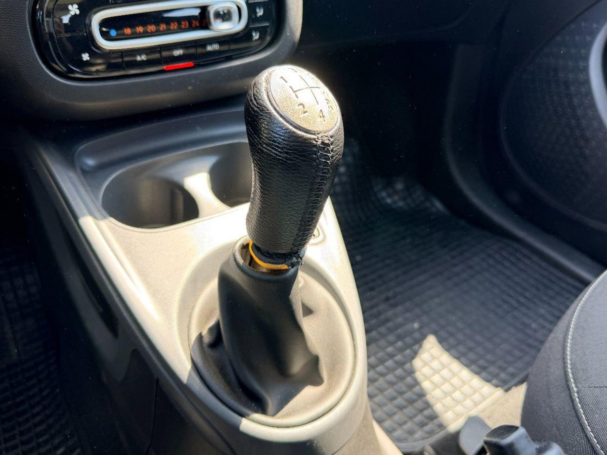 smart forfour forfour 70 1.0 Passion (12)