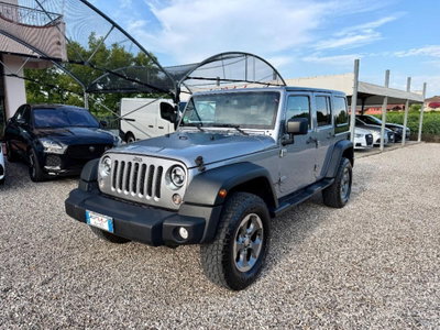 Jeep Wrangler Unlimited 2.8 CRD DPF Rubicon Auto usata