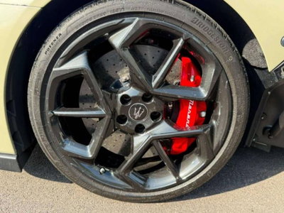 Maserati MC20 3.0 V6 630cv rwd auto (15)