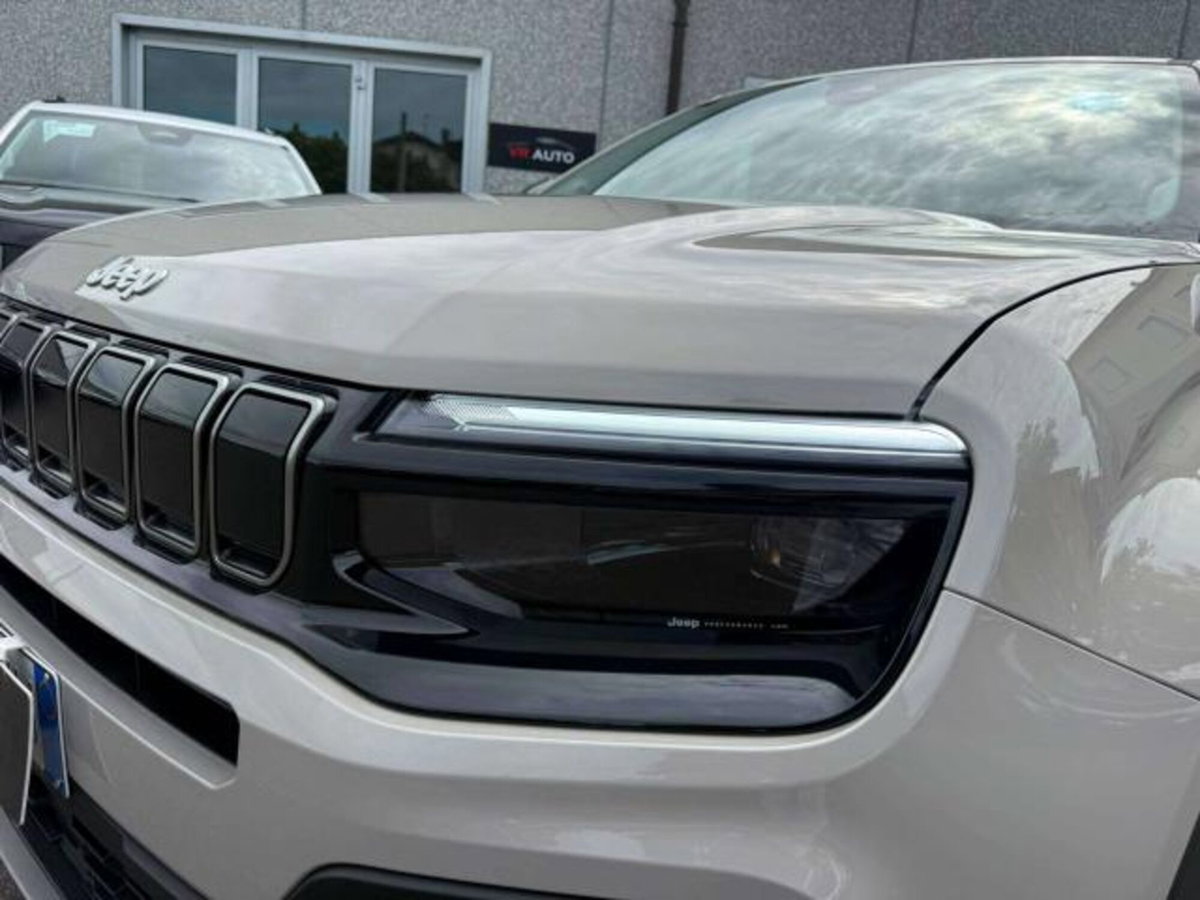 Jeep Avenger 1.2 turbo Summit fwd 100cv (12)