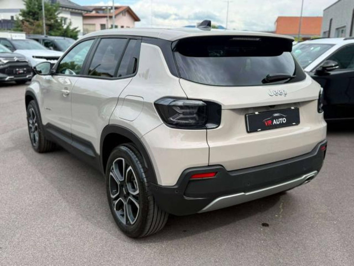 Jeep Avenger 1.2 turbo Summit fwd 100cv (4)
