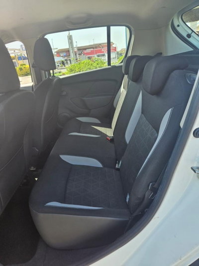 Dacia Sandero 0.9 TCe 12V 90CV Start&Stop SS Ambiance Family (10)