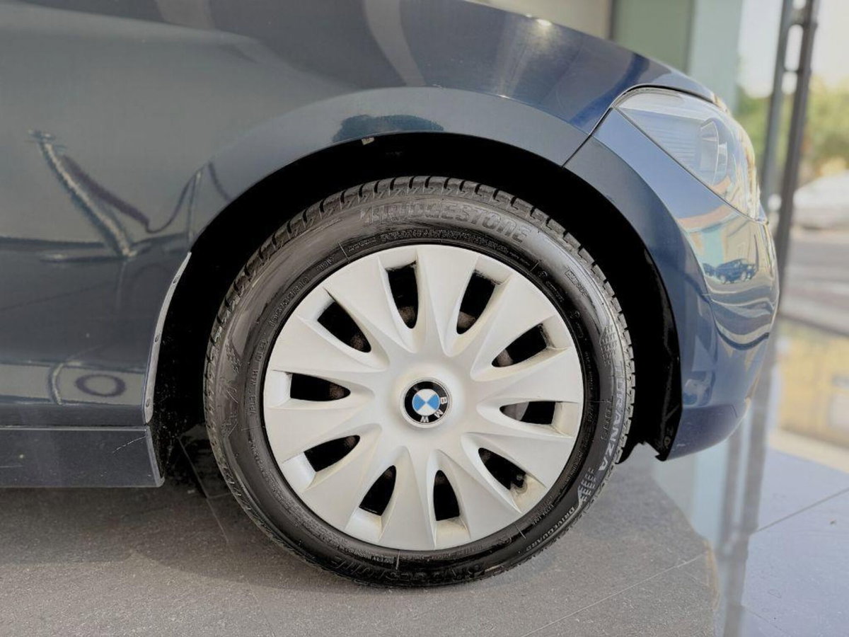 BMW Serie 1 5p. 118d 5p. Urban (12)