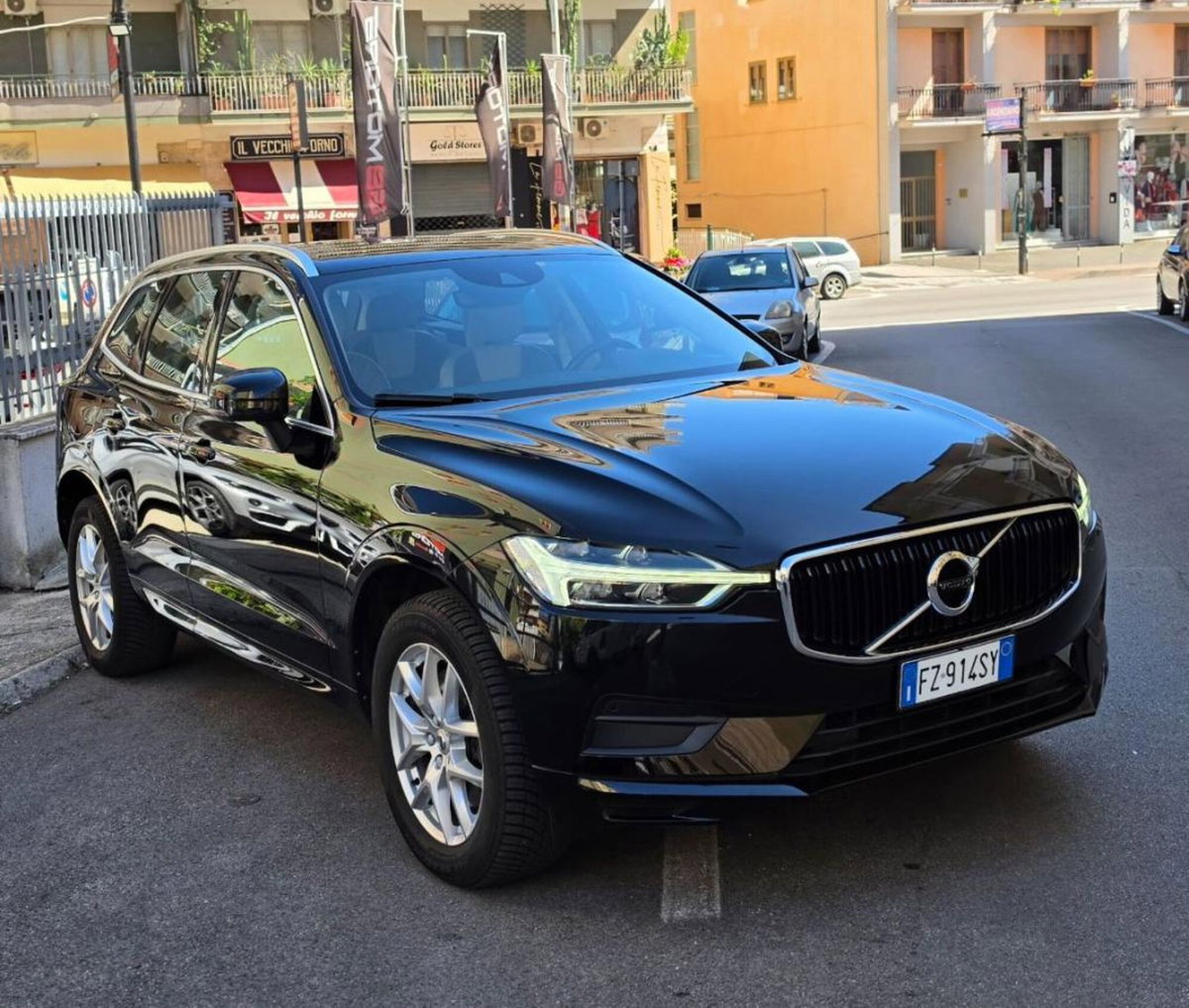 Volvo XC60 B4 Geartronic Momentum (2)