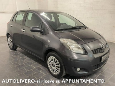 Toyota Yaris 1.0 5 porte Sol usata