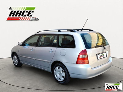 Toyota Corolla 1.6 16V 5 porte (4)