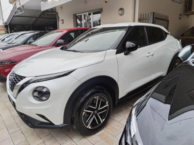Nissan Juke 1.0 dig-t Acenta 114cv (2)